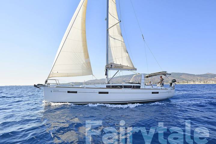 Barco para 4 personas, con Jacuzzi en Bodrum