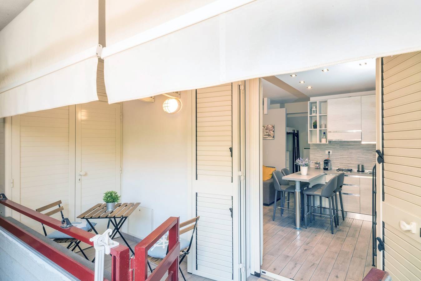 Estudio entero, Monolocale "Glicine" con balcón y aire acondicionado in Chianchitta, Taormina