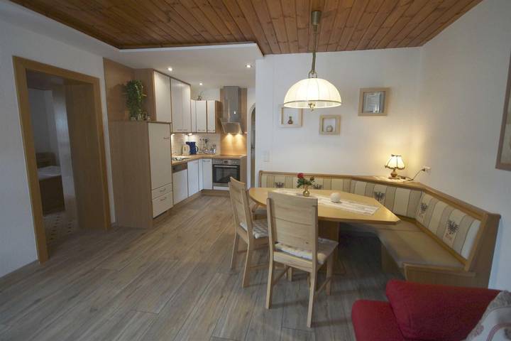 Ferienwohnung für 6 Personen, mit Balkon - 1