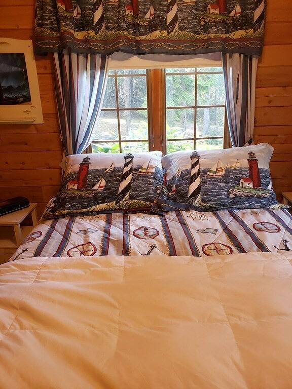 Tiny cabin Big Charm/Military discount/Fire pit/ Beach/No pet fee in Washington County (Maine)