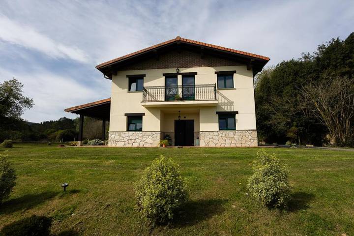 Chalet para 7 personas, con Balcón además de Terraza y Vistas en Reserva de la Biosfera de Urdaibai - 2