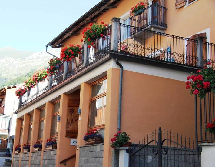 Location de vacances pour 2 personnes, avec jardin et vue dans Crissolo