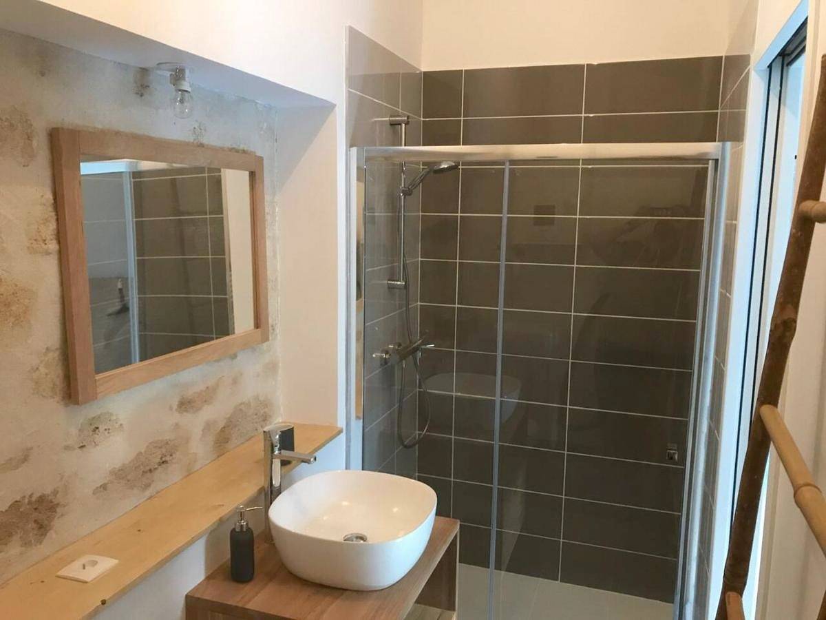 Appartement entier, One-Bedroom Apartment in Us, Parc naturel régional du Vexin Français