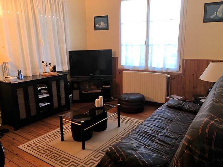 Gîte pour 6 personnes, avec terrasse dans Plage Riva-Bella - 2