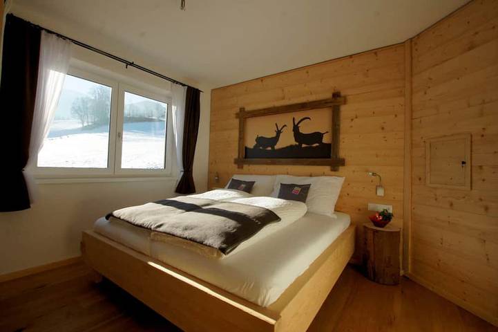 Ganze Wohnung, Bergchalet Zillertal  - Familienurlaub am Berg nahe der Therme in Tuxer Alpen, Fügenberg