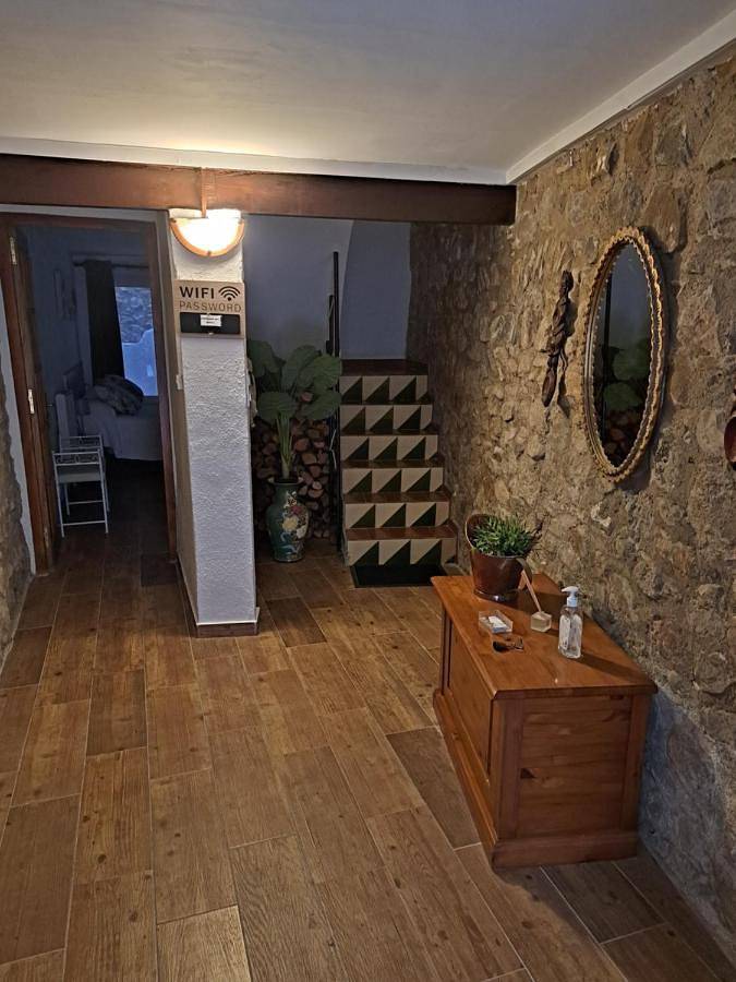 Location de vacances pour 6 personnes, avec vue et balcon à Besalú - 2