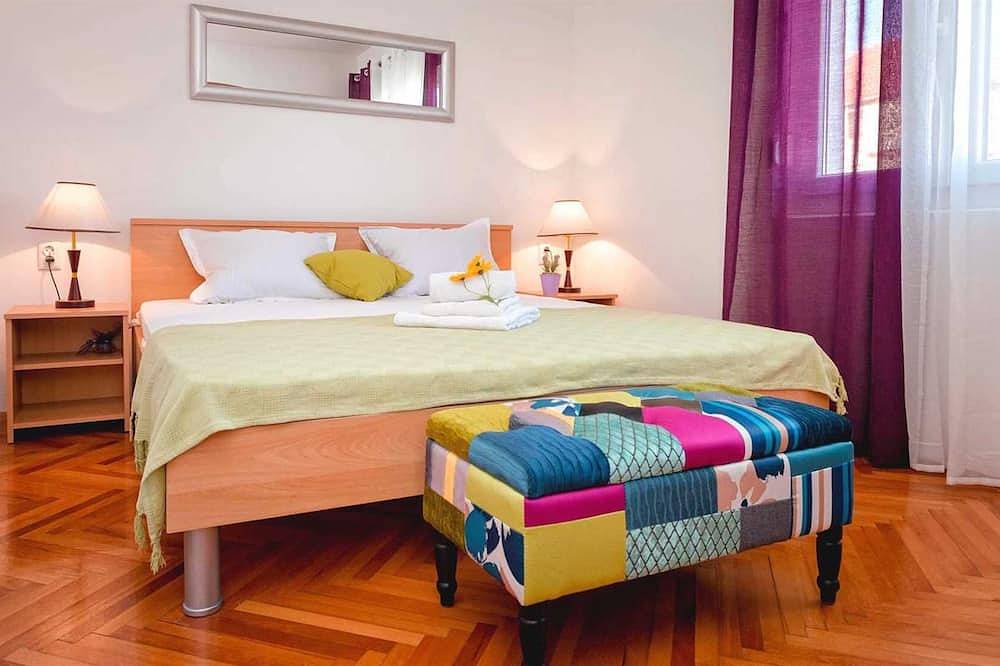 Holiday house Sunshine in center of Jelsa - Eos Croatia in Jelsa, Hvar