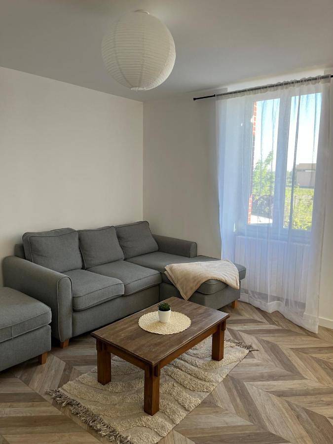 Three-Bedroom Holiday Home in Longeau-Percey, Haute-Marne