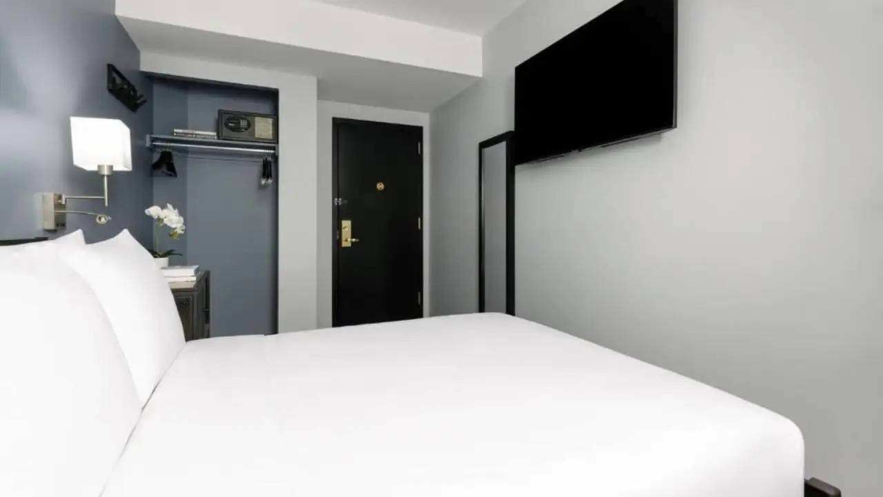 Entire holiday apartment, Ferienwohnung für 2 Personen (17 m²) in Manhattan, New York City