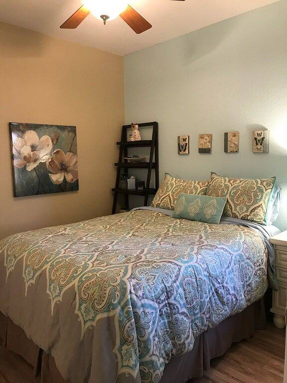 Vacation rental for 4 people, with terrace and pool as well as hot tub in Mesa