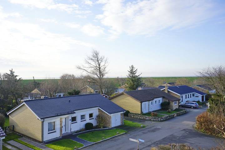 Ganze Wohnung, Wohnung Boje an der Perlebucht mit Balkon und Meerblick in Hundestrand Büsum, Büsum