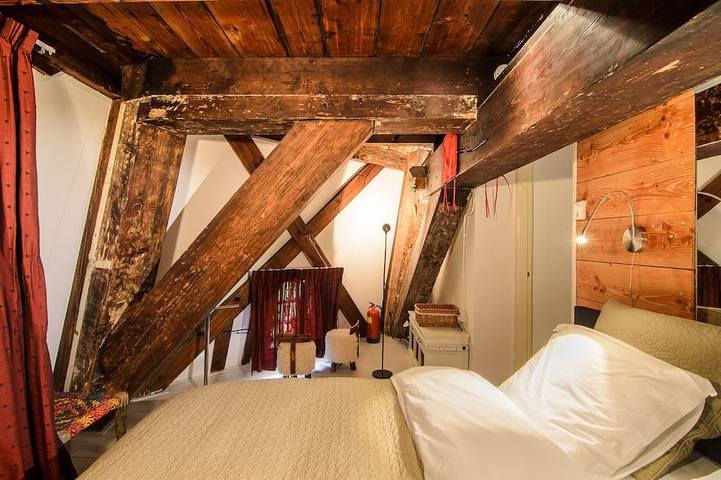 Windmill close to Amsterdam, 3 bedrooms, bathroom, kitchen, living, view in Abcoude, Groene Hart