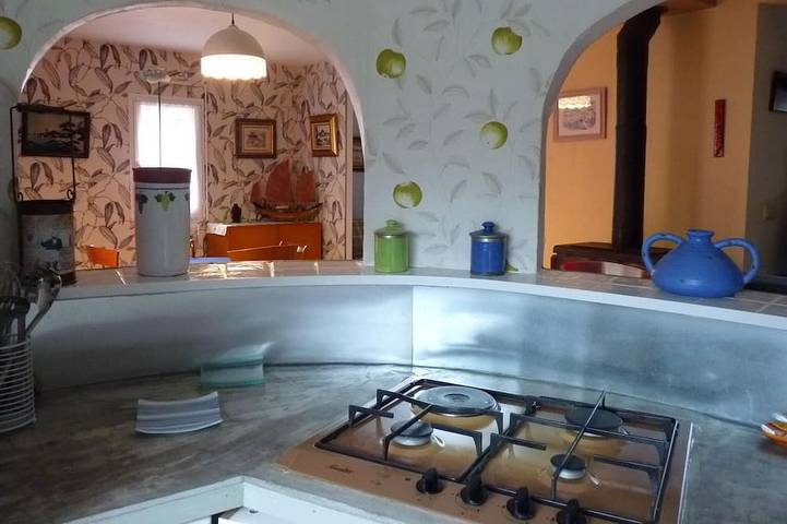 Gîte pour 3 personnes, avec jardin à Scaër - 2