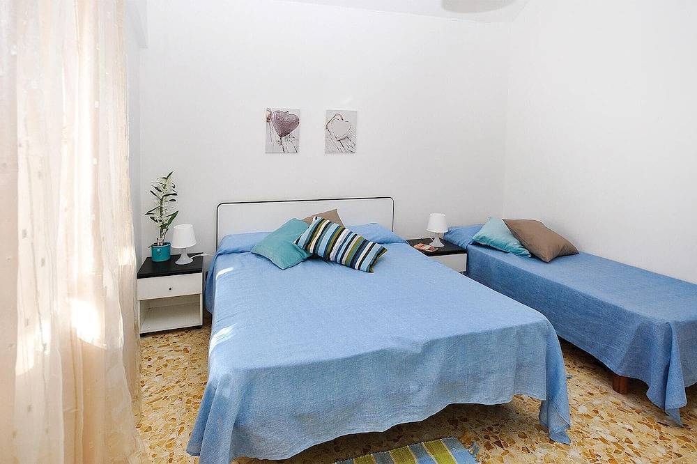 Ganze Wohnung, Haustierfreundliche 1-Zimmer-Wohnung in. in Torvaianica, Rom Provinz