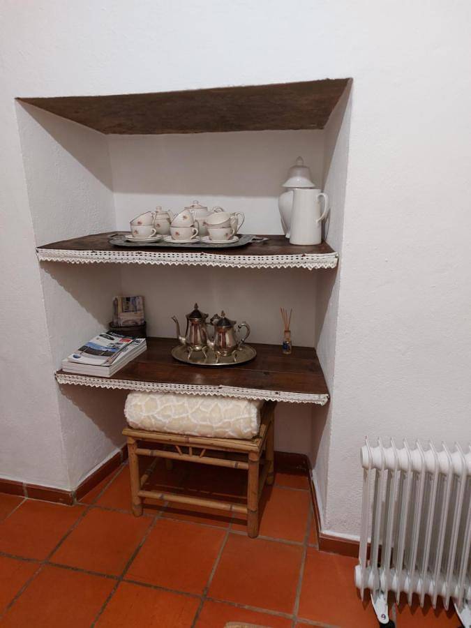 Gîte pour 4 personnes, avec terrasse à Borba - 2