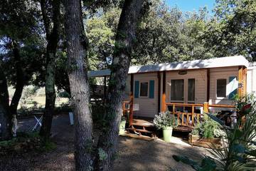 Mobil home pour 4 personnes à Sillans-la-Cascade