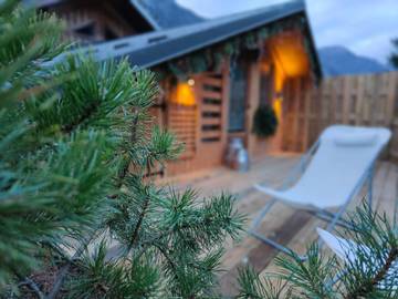 Chambre d’hôte pour 2 personnes, avec jacuzzi ainsi que jardin et piscine en Haute-Savoie