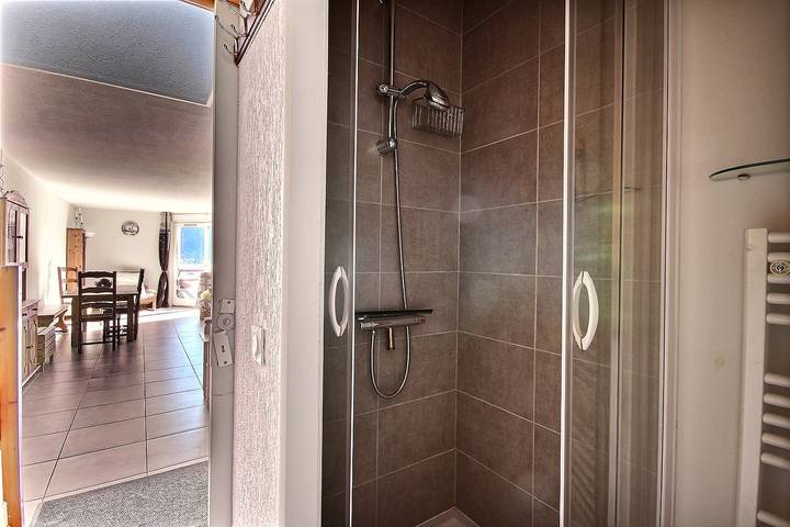 Gîte pour 9 personnes, avec balcon à Saint-Jean-d'Aulps - 4