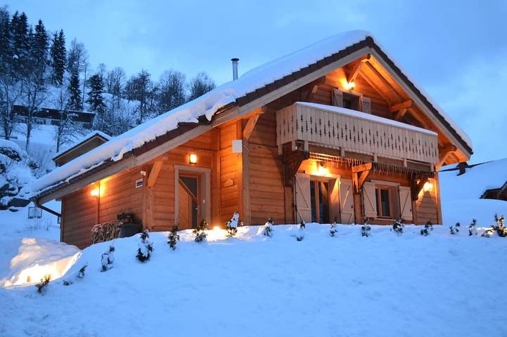 Chalet für 8 Personen, mit Garten in Grand Est