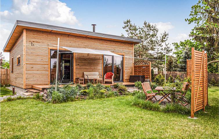 Ferienhaus für 4 Personen, mit Terrasse und Garten