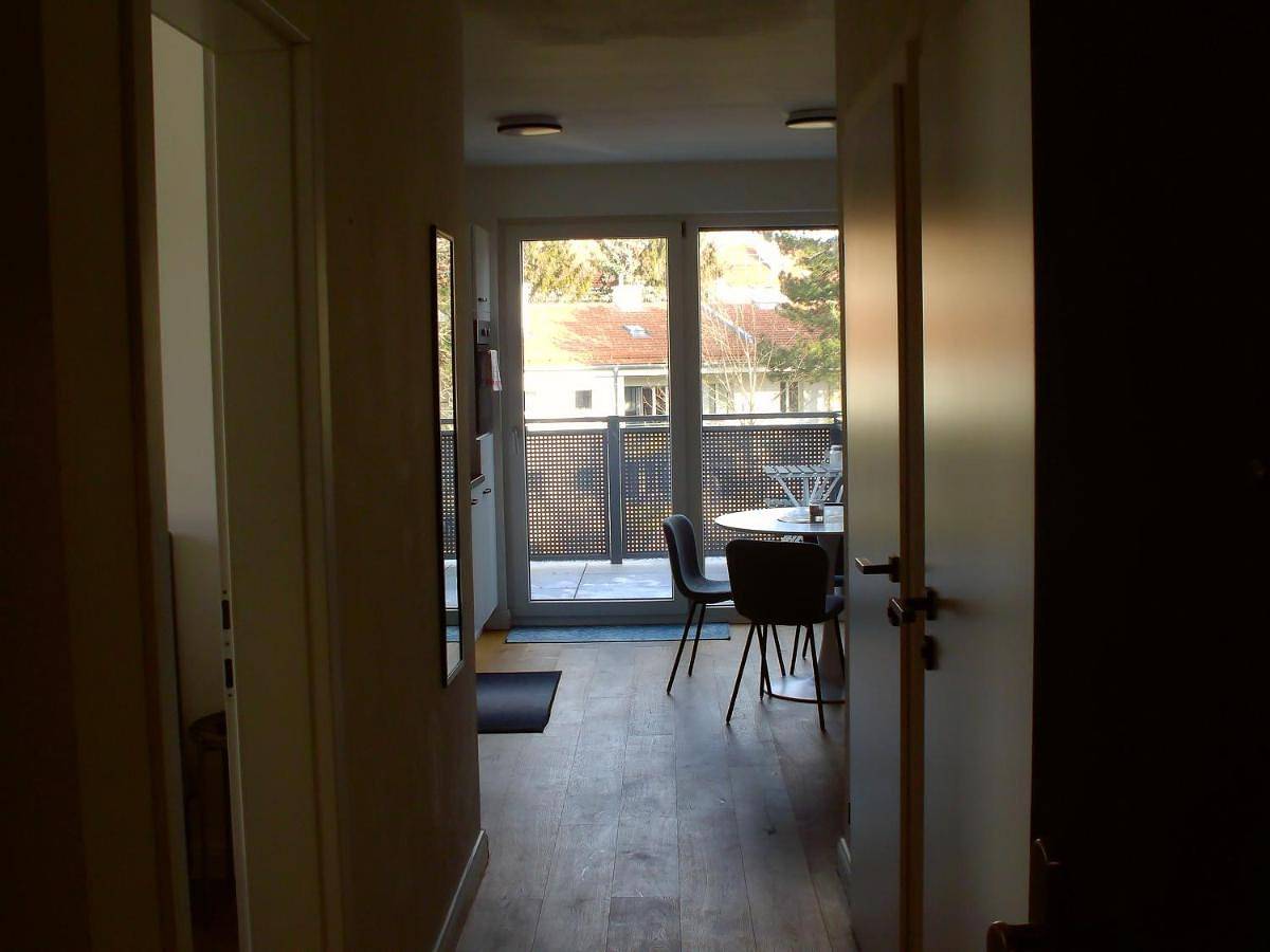 Ganze Wohnung, Two-Bedroom Apartment in Floridsdorf, Wien
