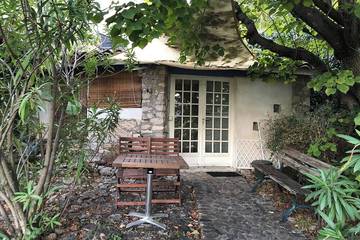 Maison d’hôte pour 2 personnes, avec piscine et jardin dans Parc naturel régional des Préalpes d'Azur