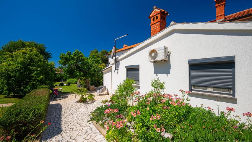 Villa für 2 Personen, mit Garten in Medulin