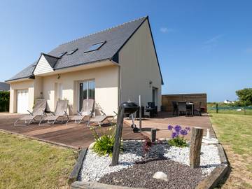 Gîte pour 6 personnes, avec jardin et terrasse dans Plage Vougot Plouguerneau