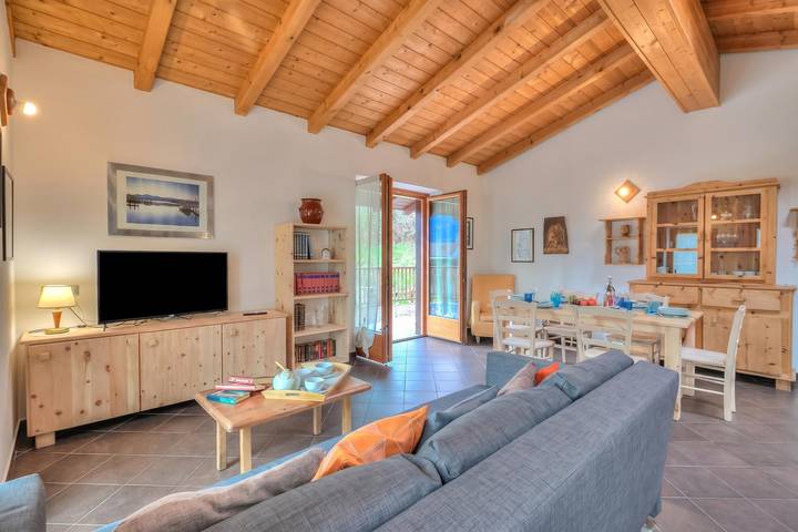 Ferienhaus für 5 Personen, mit Balkon und Terrasse sowie Kinderpool und Seeblick in Tenno - 3
