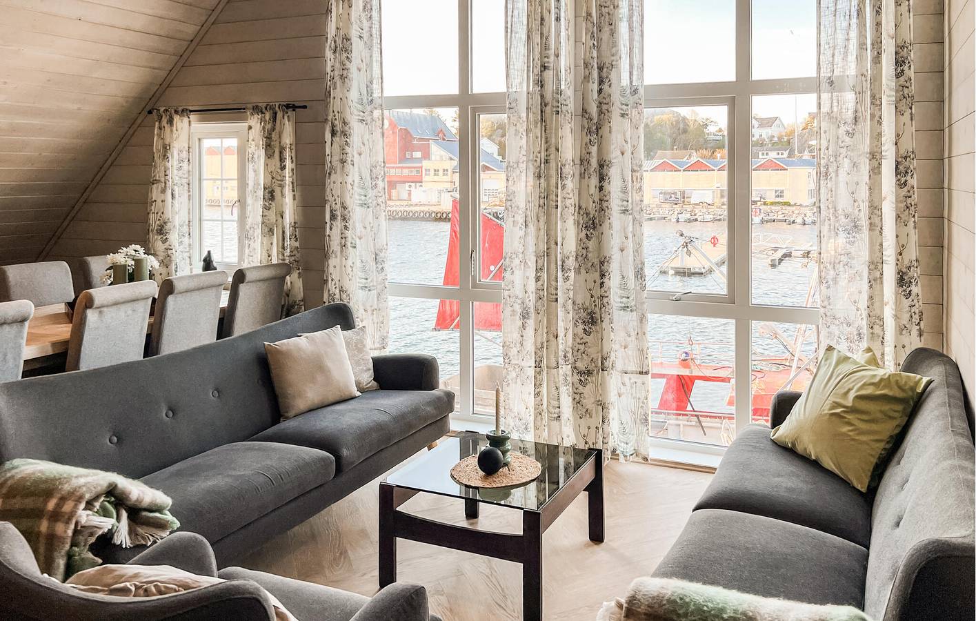 Ferienhaus für 8 Personen mit Garten in Hå