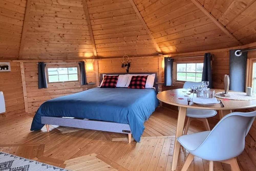 Cabane \"Canada\" avec Jacuzzi Privatif in Pradines (Loire), Région de Roanne