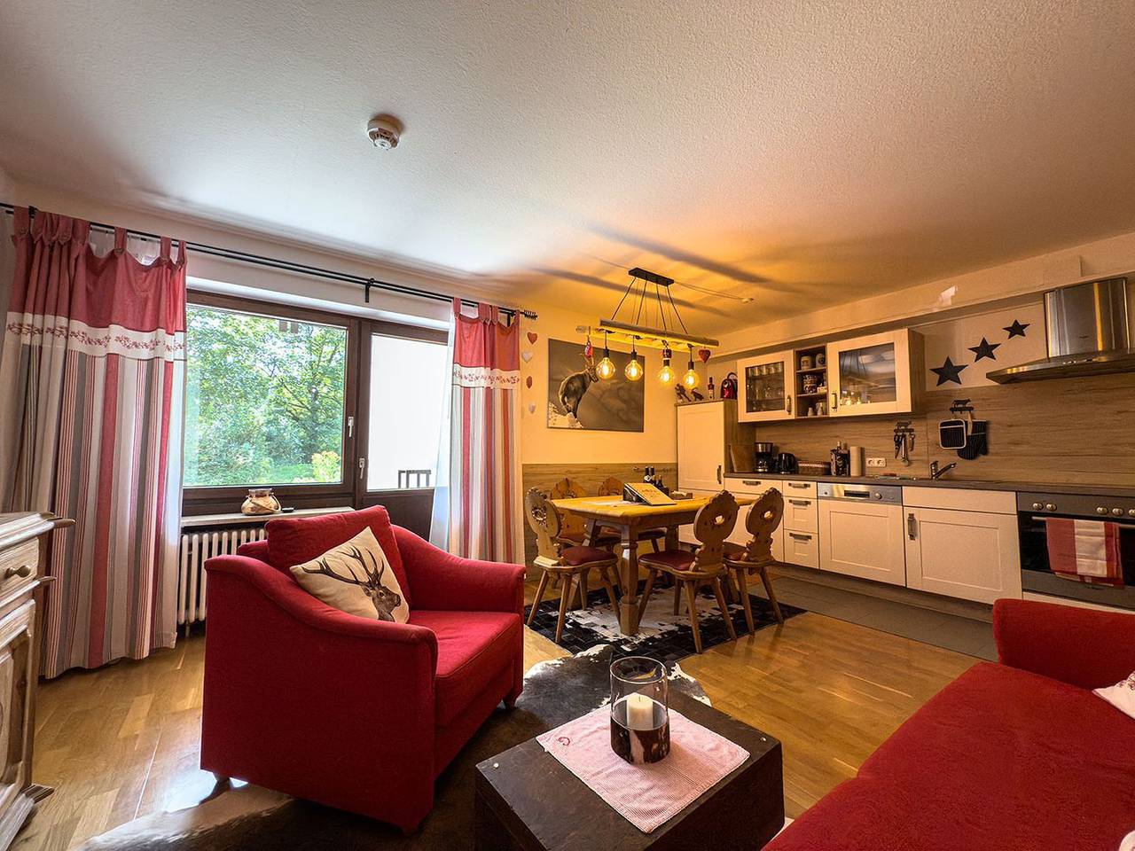 Ganze Wohnung, Fewo s´ Zirbenchalet in Oberstaufen, Bayerisch Schwaben