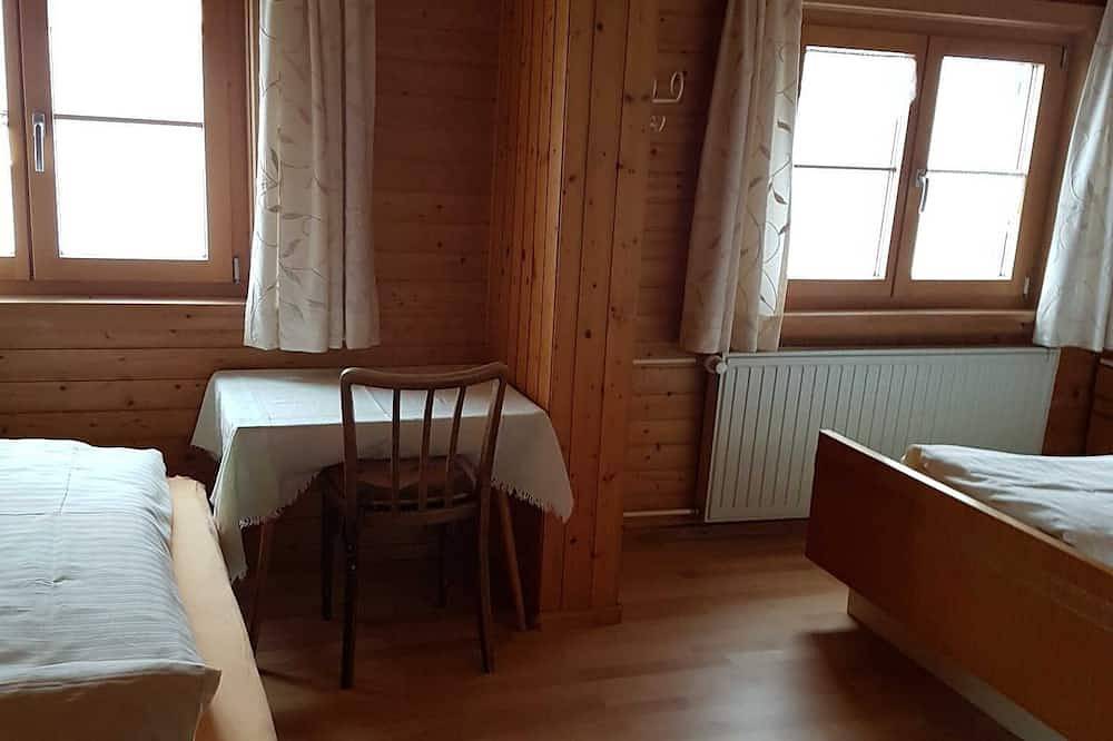 Ganze Wohnung, Ferienwohnung Helma - Ferienwohnung 1 in Blons, Bezirk Bludenz
