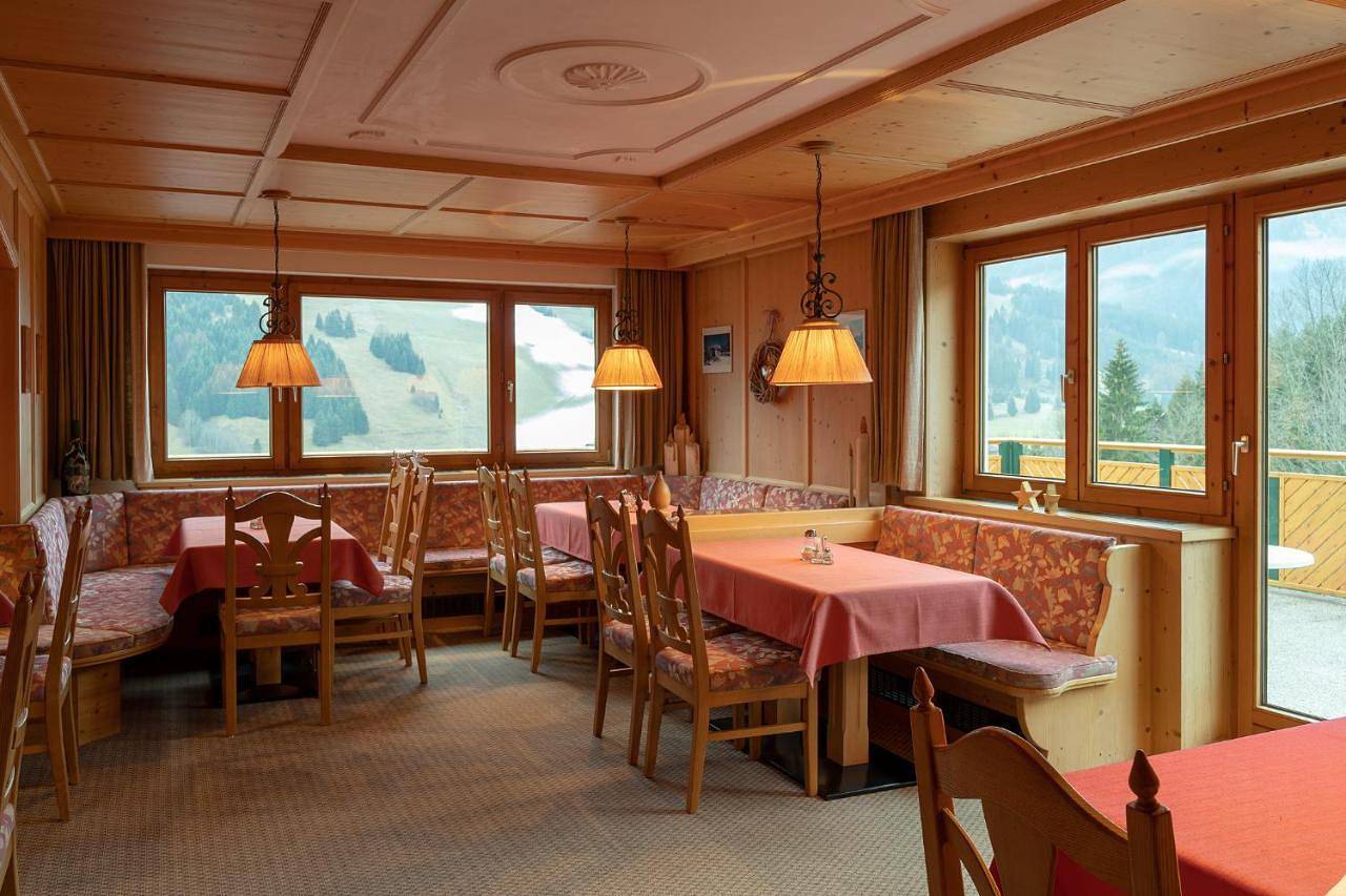 Gästehaus Almhof in Zöblen, Allgäuer Alpen (Österreich)