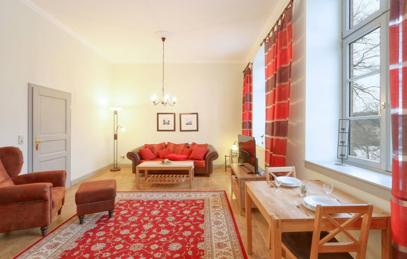 Ganze Ferienwohnung, Gemütliche Wohnung mit Parkplatz, Heizung, Küche - Krakauer See 2km in Alt Sammit, Krakow am See