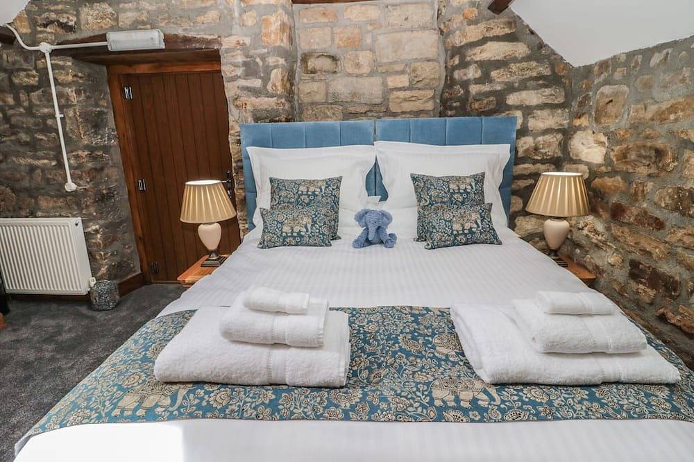 Granary Cottage, family friendly, with open fire in Bellingham in Bellingham (UK), Kielder Forest Park