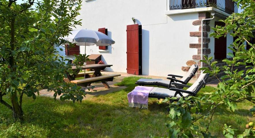 Gîte pour 2 personnes, avec jardin et vue à Ispoure - 3