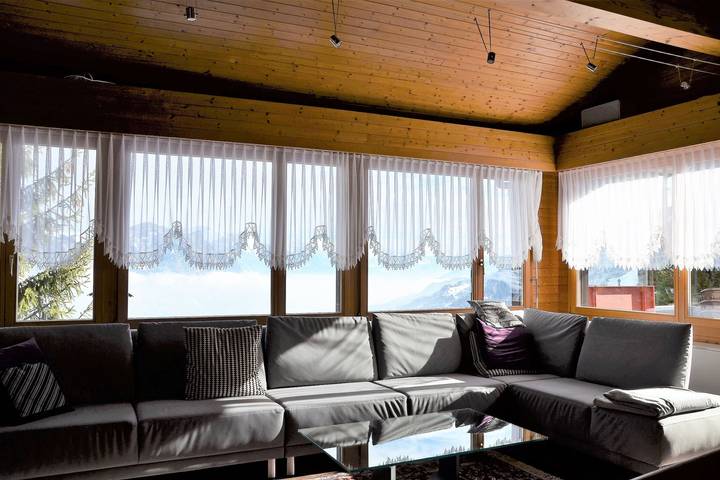 Ganze Ferienwohnung, Chalet am Tobelbach - 4.5 Zimmer Chalet in Flumserberg, Flums