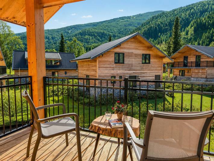 Ganze Wohnung, Luxuriöses Apartment am See mit Alpenblick in Afritz am See, Villach-Land