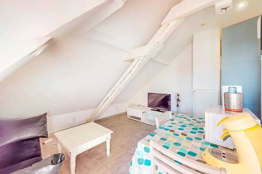 Entire apartment, Homerez - Apartment in Schiltigheim in Schiltigheim, Strasbourg region