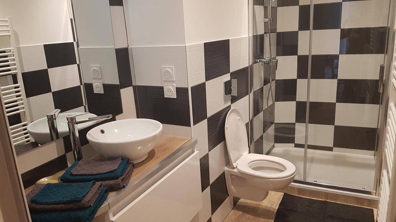 Appartement entier, Two-Bedroom Apartment in Millau, Parc naturel régional des Grands Causses