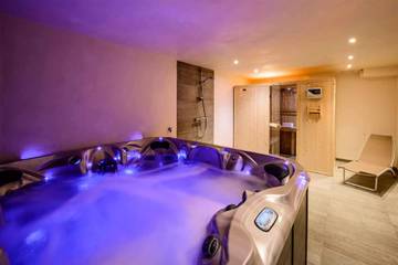 Chalet pour 12 Personnes dans Val-d'Isère, Espace Killy, Photo 1