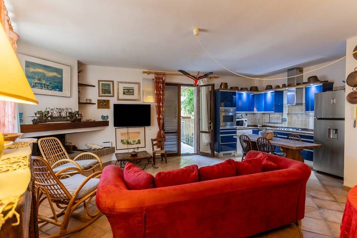 Hel lägenhet, ‘Cala Di Forno a Talamone’ Apartment with Private Terrace, Garden & Wi-Fi in Talamone, Orbetello