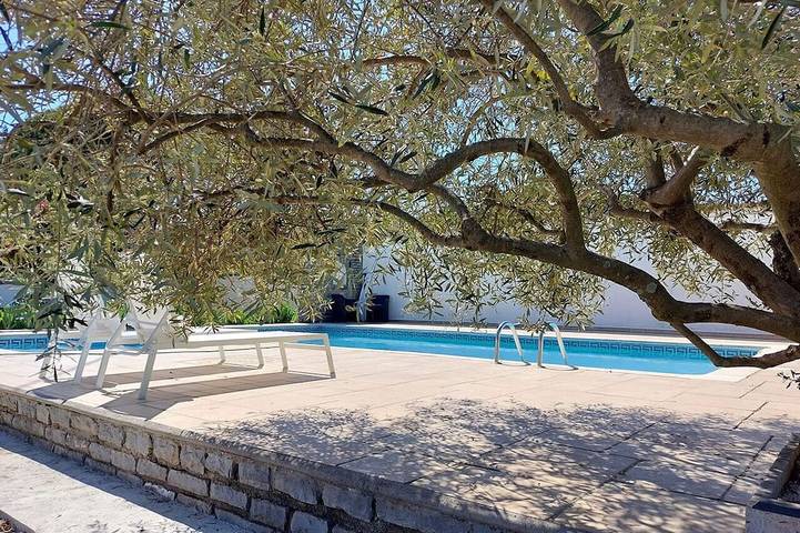 Location de vacances pour 15 personnes, avec jardin et jacuzzi à Bagard - 3