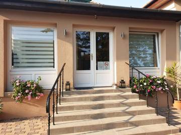 Maison d’hôte pour 3 personnes, avec jardin à Kecskemét