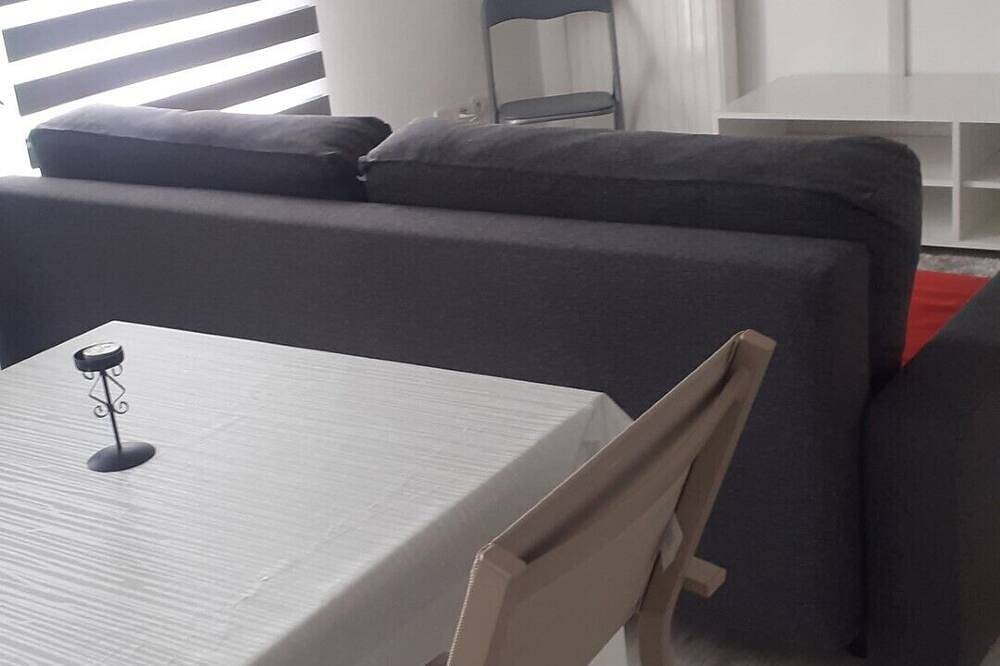 Entire apartment, Nice, quiet apartment in Bobigny, Seine-Saint-Denis