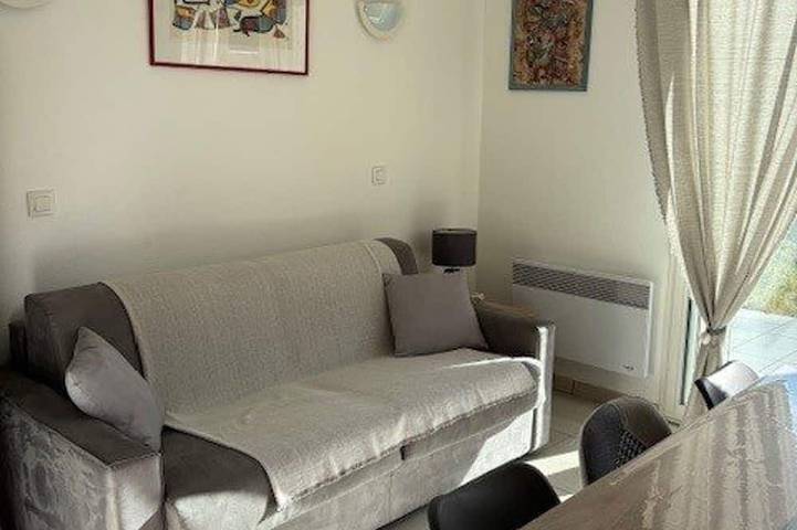Maison mit Garten, 3 Zimmer, 2 Pools, WLAN, Haustiere erlaubt, Parken – Salavas in Salavas, Ardèche