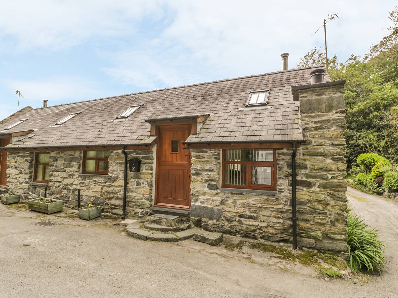 Hendoll Cottage 1 in Snowdonia