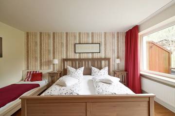 Ferienwohnung für 7 Personen in Tiefenbach (Oberstdorf), Oberstdorf, Bild 3