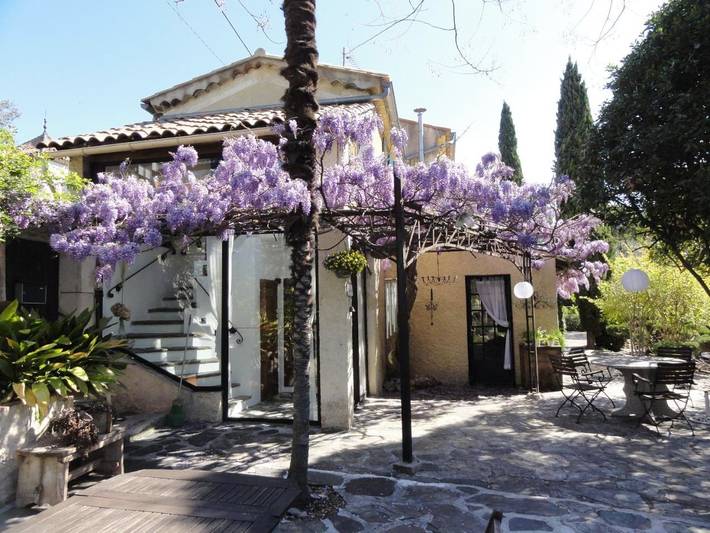 Chambre d’hôte pour 2 personnes, avec jardin ainsi que vue et piscine, animaux acceptés à Anduze - 4